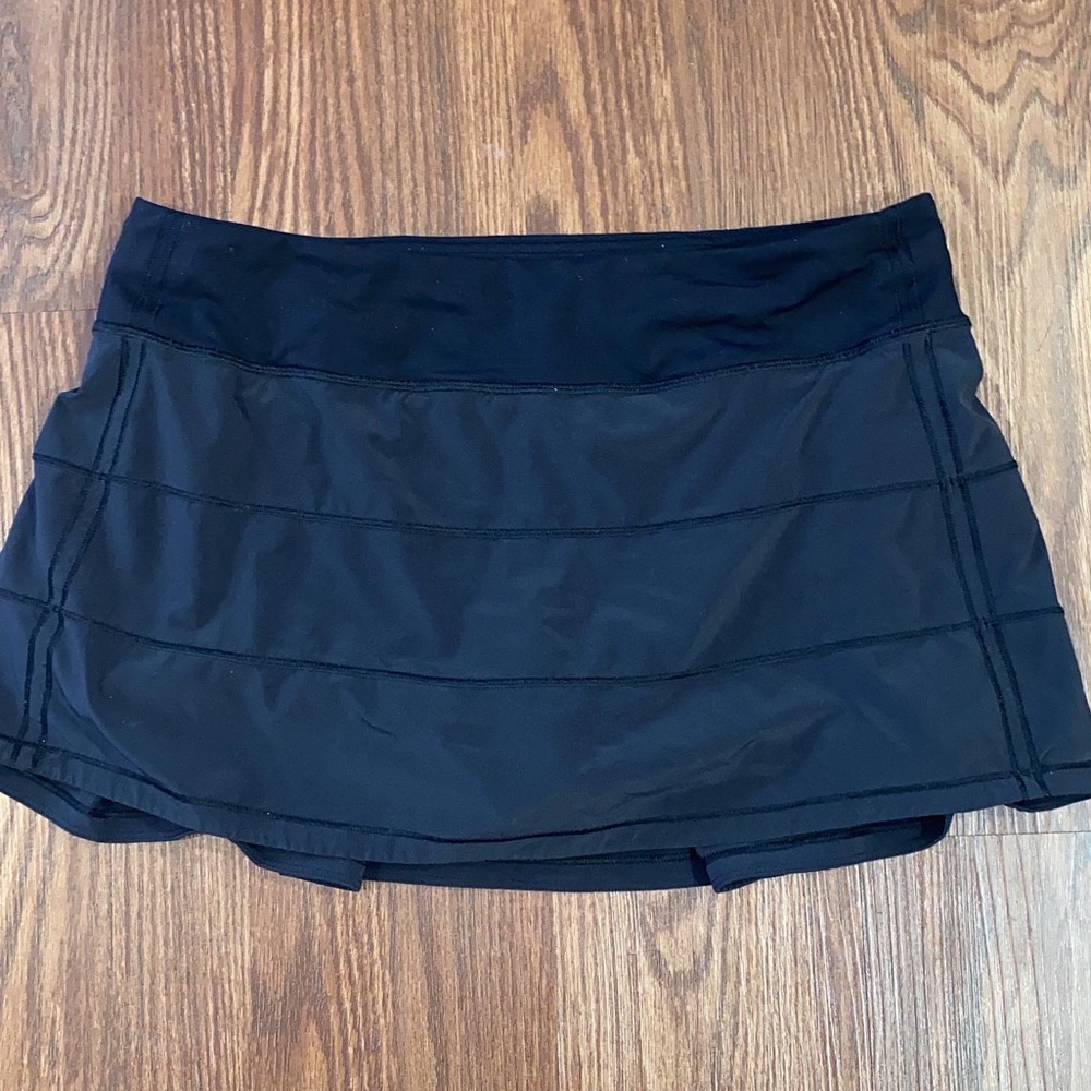 Lululemon Pace Rival Mid-Rise Skirt